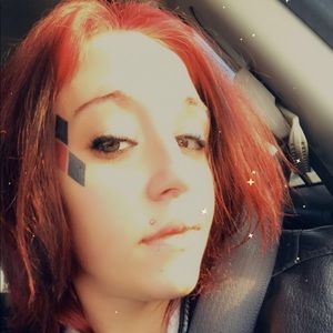 Meet your Posher, Ariel